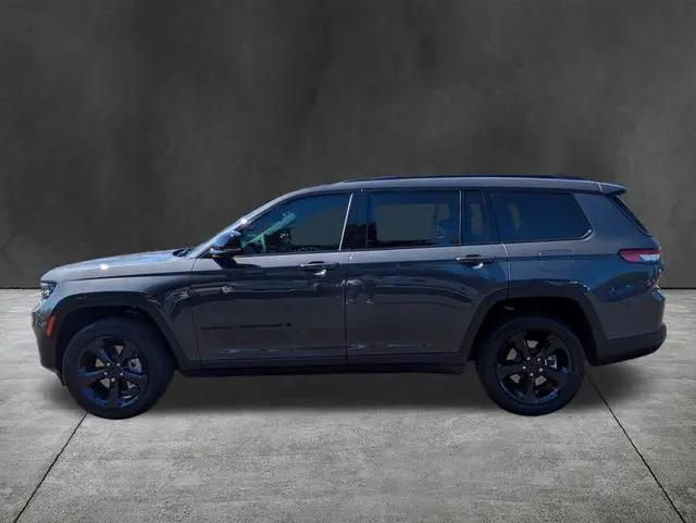 2025 Jeep Grand Cherokee L Altitude X 4x4