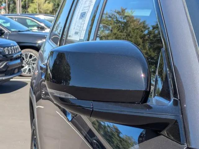 2025 Jeep Grand Cherokee L Altitude X 4x4