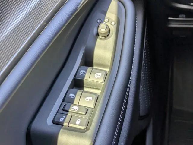 2025 Jeep Grand Cherokee L Altitude X 4x4