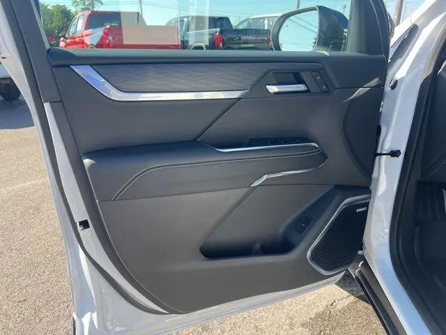 2026 GMC Acadia Elevation FWD