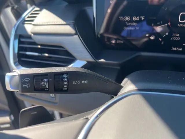 2026 GMC Acadia Elevation FWD