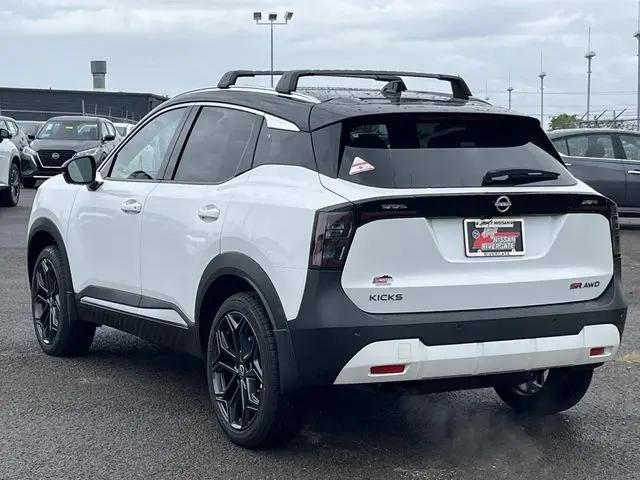 2026 Nissan Kicks SR