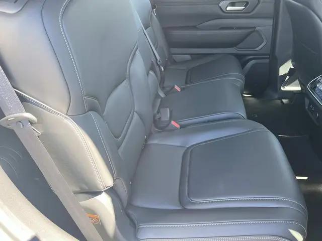 2026 Nissan Armada SV