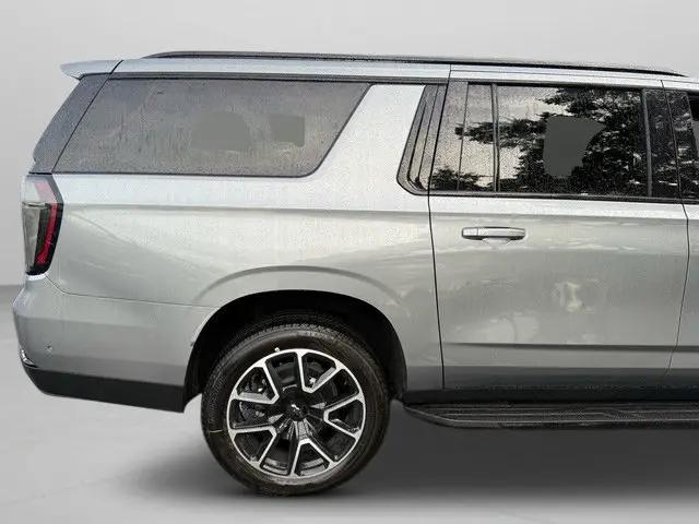 2026 Chevrolet Suburban RST, RWD