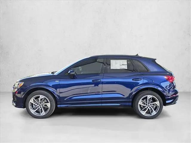 2025 Audi Q3 Premium 45 TFSI S line quattro Tiptronic