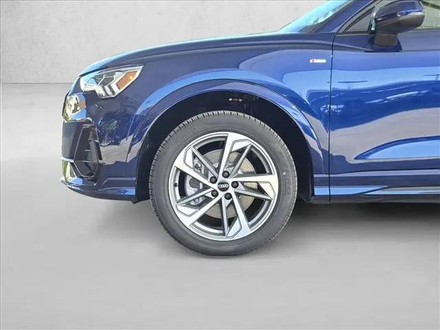 2025 Audi Q3 Premium 45 TFSI S line quattro Tiptronic