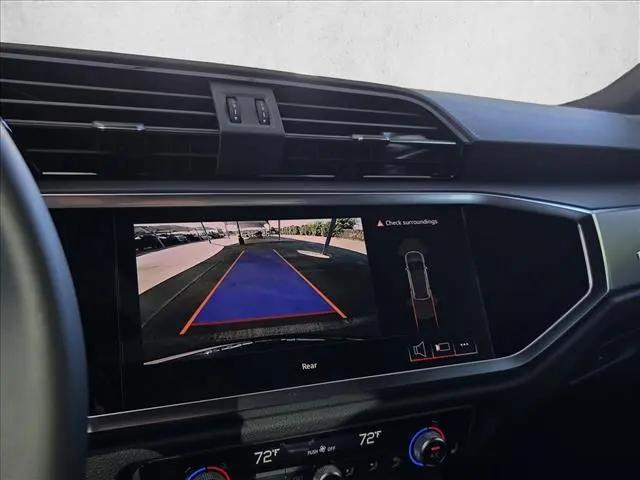 2025 Audi Q3 Premium 45 TFSI S line quattro Tiptronic
