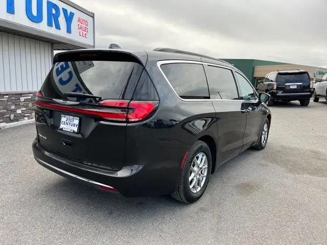 2022 Chrysler Pacifica Touring