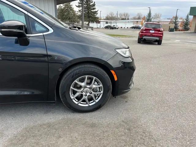 2022 Chrysler Pacifica Touring