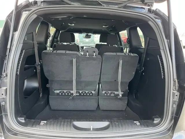 2022 Chrysler Pacifica Touring
