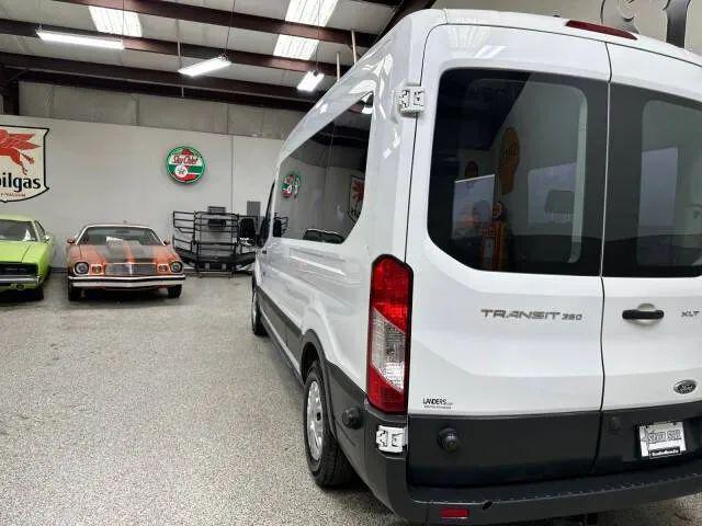 2017 Ford Transit XLT