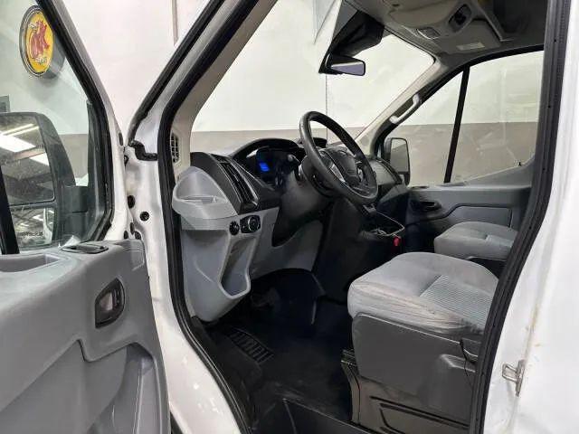 2017 Ford Transit XLT