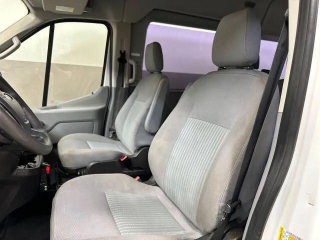 2017 Ford Transit XLT