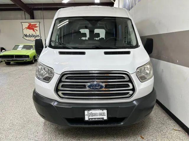 2017 Ford Transit XLT