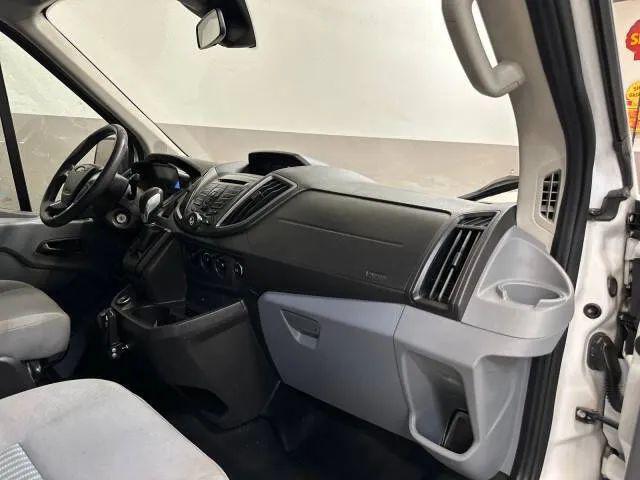2017 Ford Transit XLT