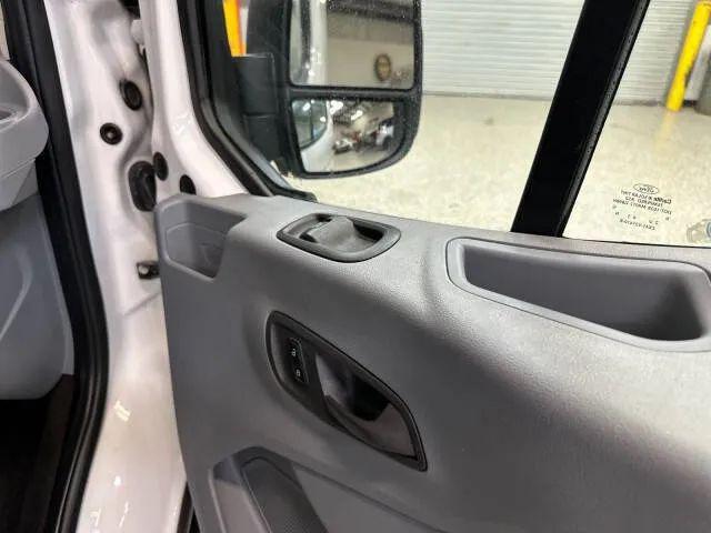 2017 Ford Transit XLT