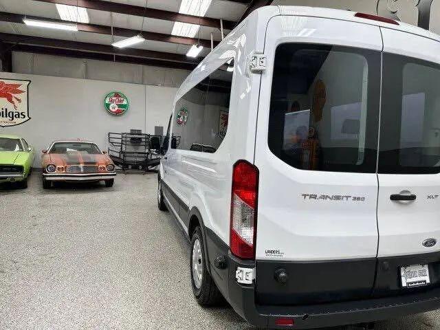 2017 Ford Transit XLT