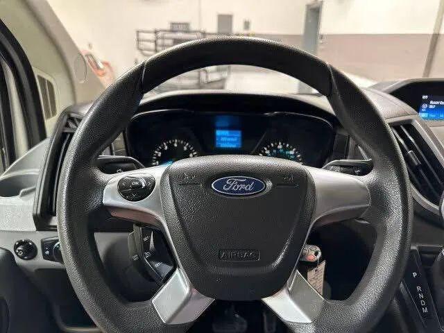 2017 Ford Transit XLT