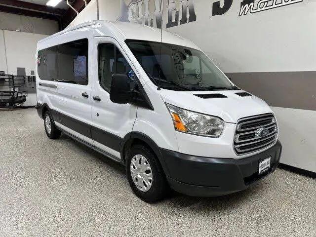 2017 Ford Transit XLT
