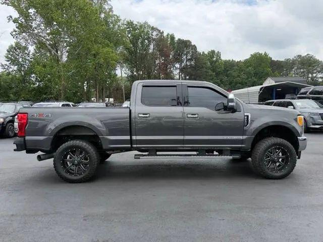 2017 Ford F-250 LARIAT