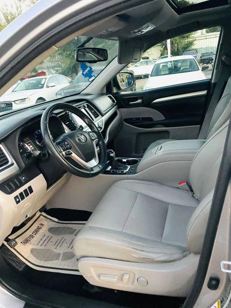 2014 Toyota Highlander XLE V6