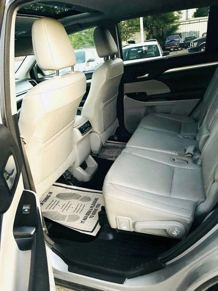 2014 Toyota Highlander XLE V6