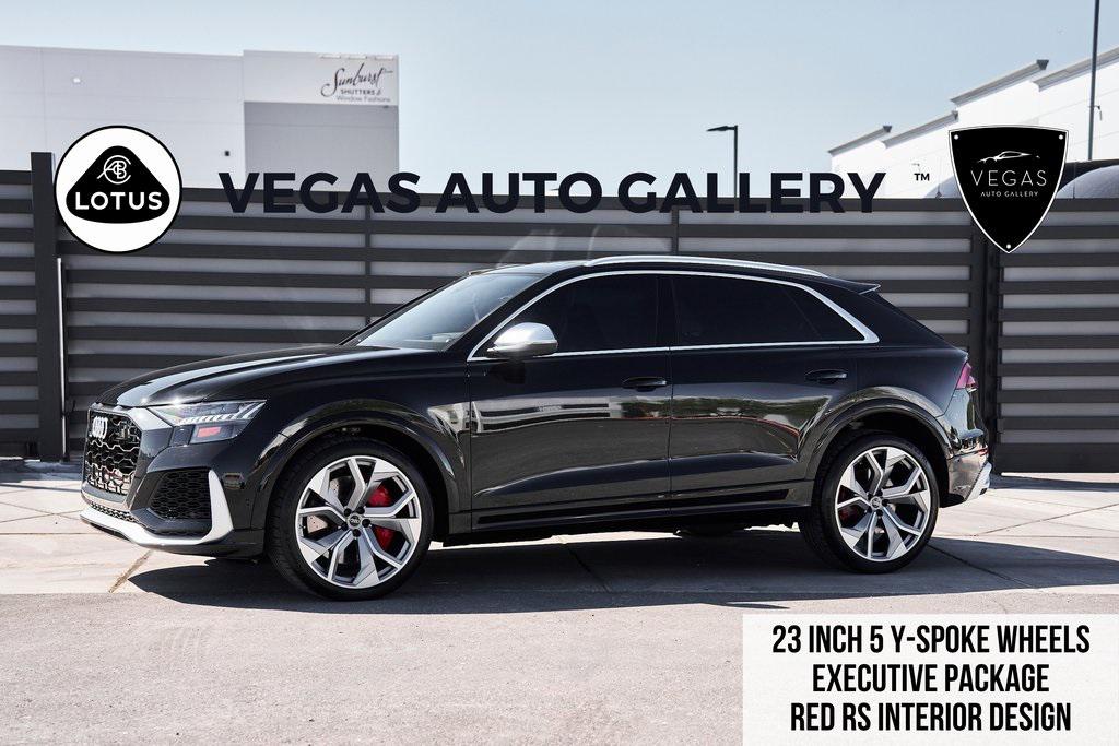 /2024 Audi RS-Q8