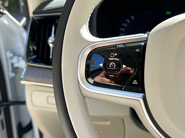 2026 Volvo XC90 B6 Ultra 7-Seater