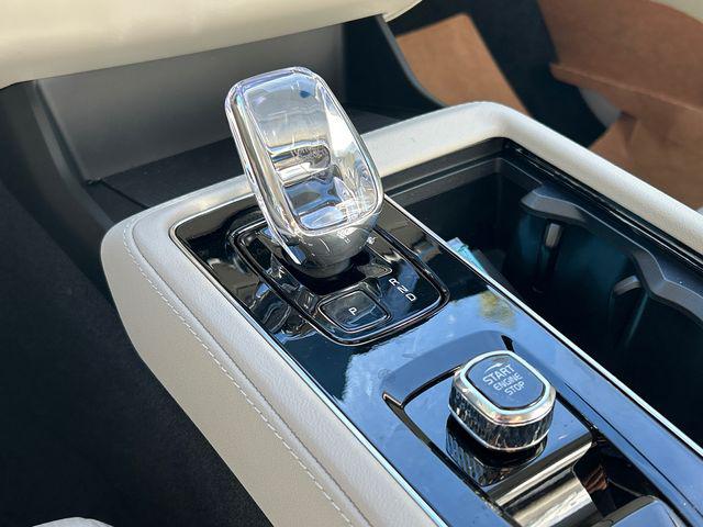 2026 Volvo XC90 B6 Ultra 7-Seater