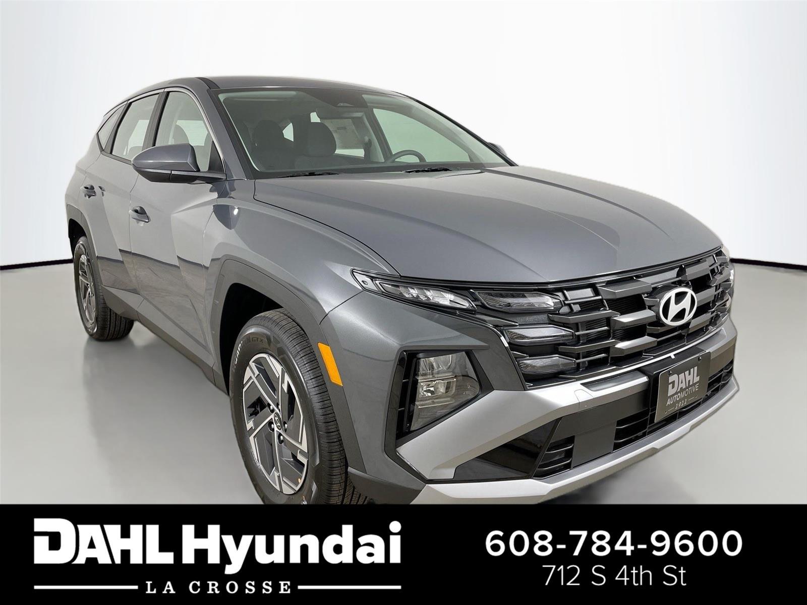 2026 Hyundai Tucson Hybrid Blue SE