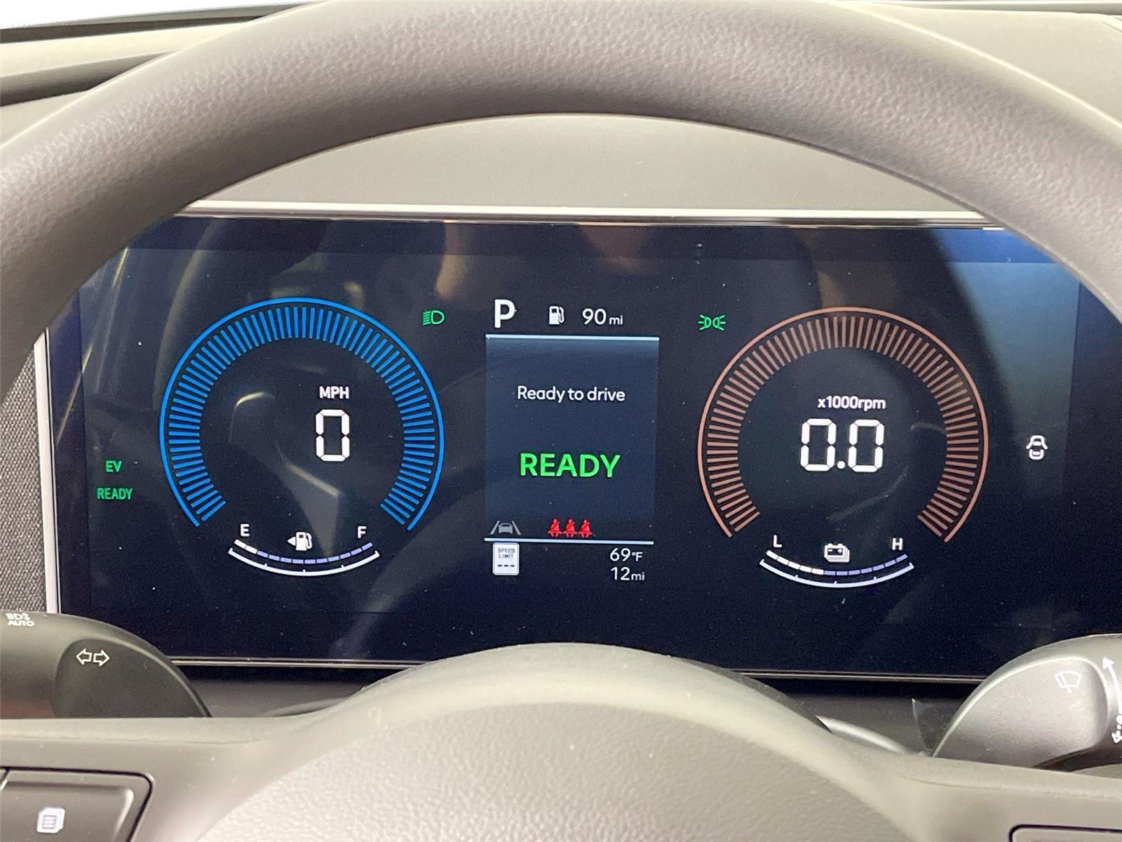 2026 Hyundai Tucson Blue SE - Photo 13