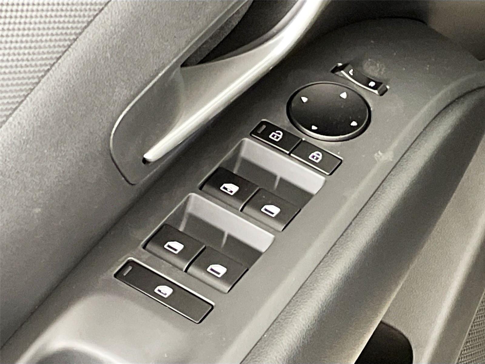 2026 Hyundai Tucson Blue SE - Photo 18