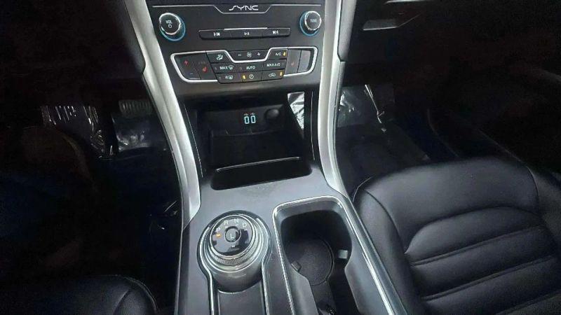 2020 Ford Fusion SEL