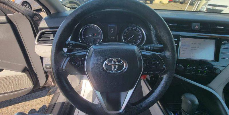 2019 Toyota Camry LE