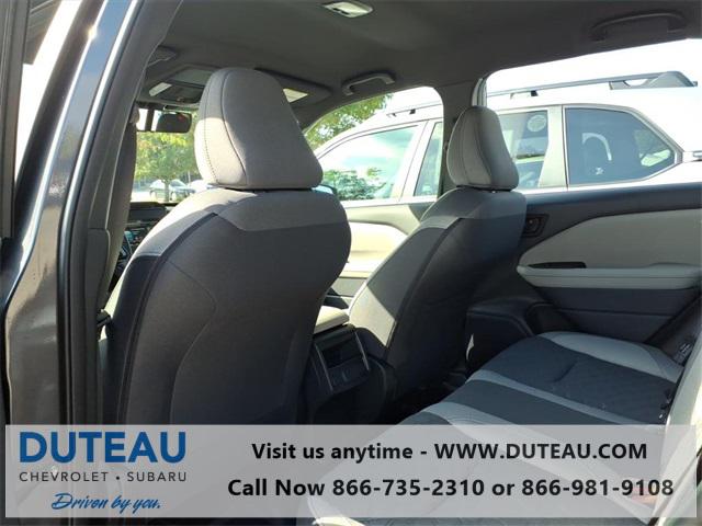 2025 Subaru Forester Base