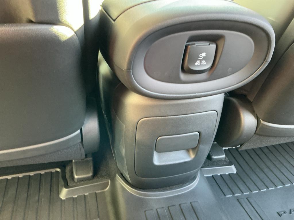 2026 Hyundai Palisade XRT Pro - Photo 12