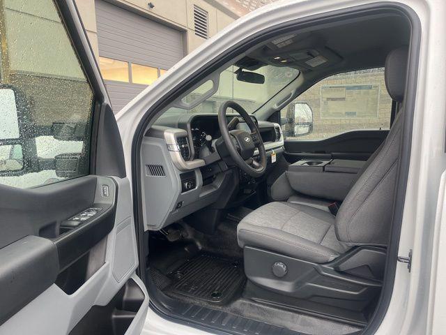 2026 Ford F-550 XL