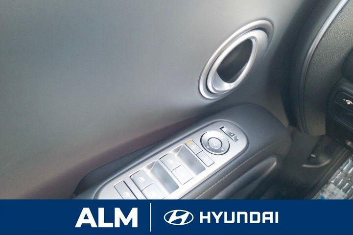New 2026 Abyss Black HYUNDAI Calligraphy FWD image 29