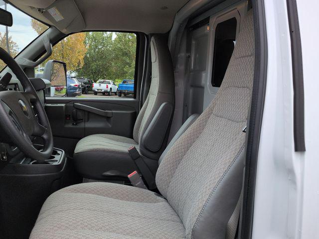 2025 Chevrolet Express Cutaway Work Van