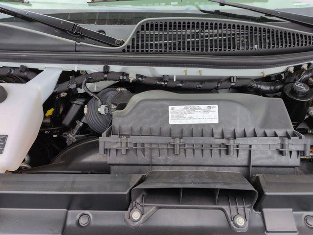 2025 Chevrolet Express Cutaway Work Van