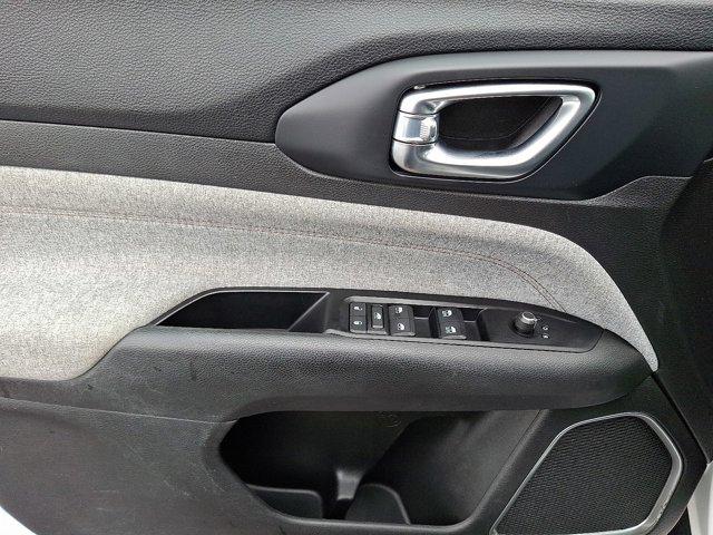 2022 Jeep Compass Latitude Lux 4x4