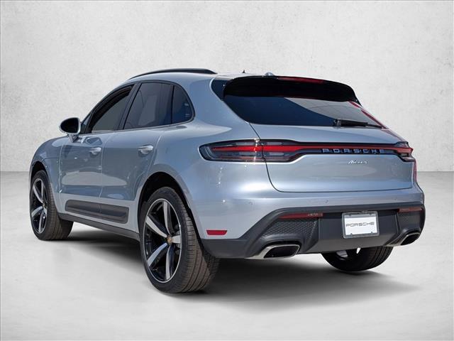 2026 Porsche Macan AWD