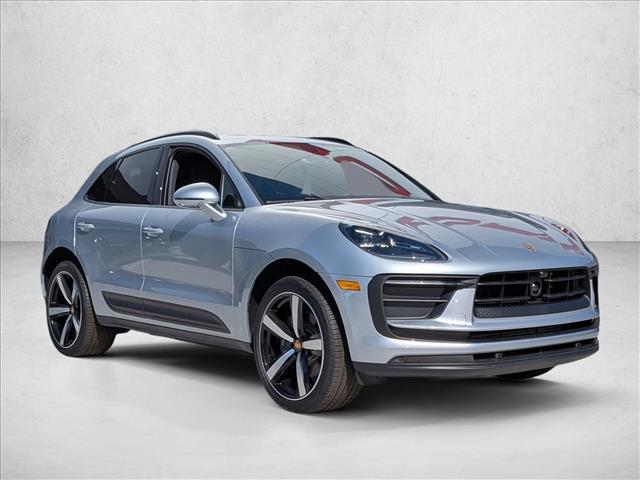 2026 Porsche Macan AWD