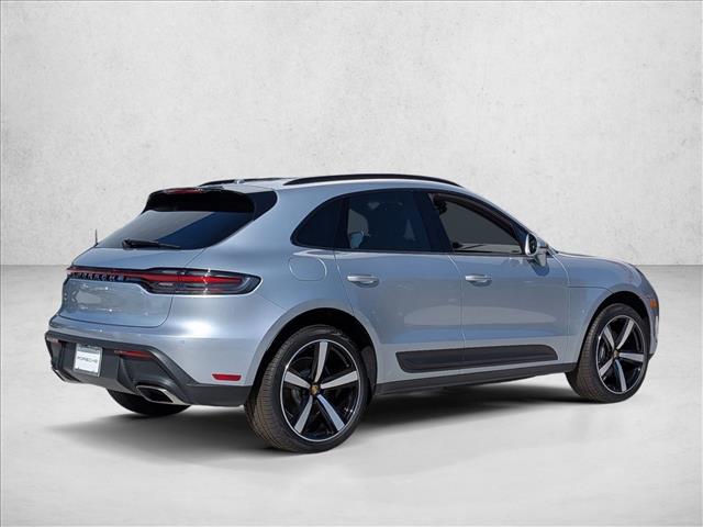 2026 Porsche Macan AWD