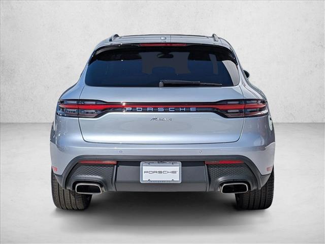 2026 Porsche Macan AWD