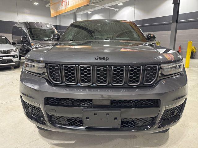 2023 Jeep Grand Cherokee L Summit 4x4