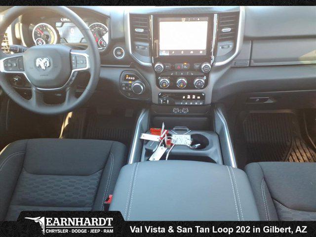2026 Ram 1500 Big Horn Crew Cab 4x4 57 Box