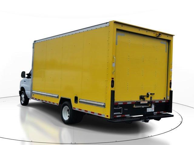 2024 Ford E-350 Cutaway Unknown