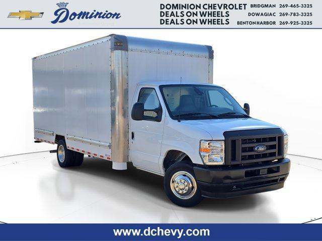 2024 Ford E-350 Cutaway Unknown for sale in Bridgman, MI