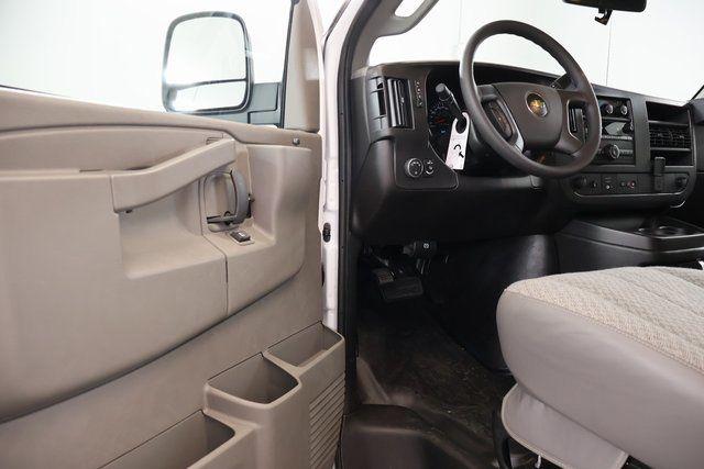 2025 Chevrolet Express Cargo Van RWD 2500 Regular Wheelbase WT
